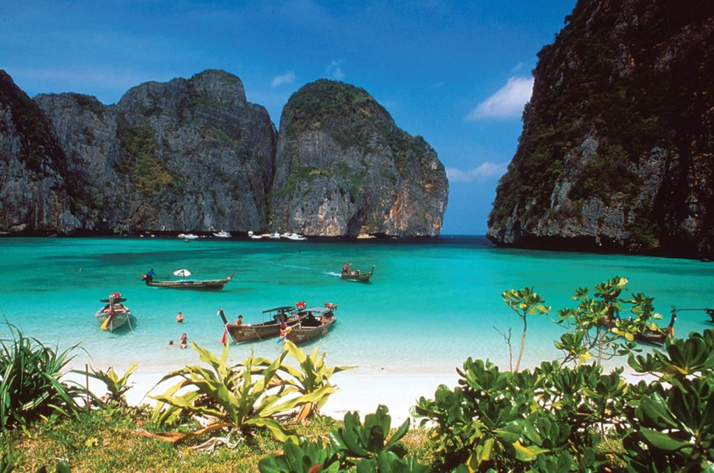 La Célèbre Plage Thaïlandaise Du Film La Plage Va Fermer à